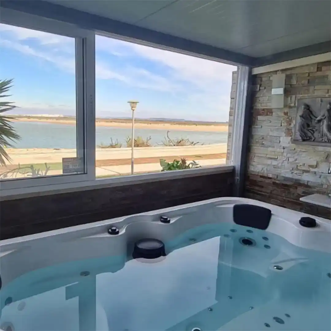 Baño de Apartamento en venta en Puerto Real con Aire acondicionado, Trastero y Amueblado