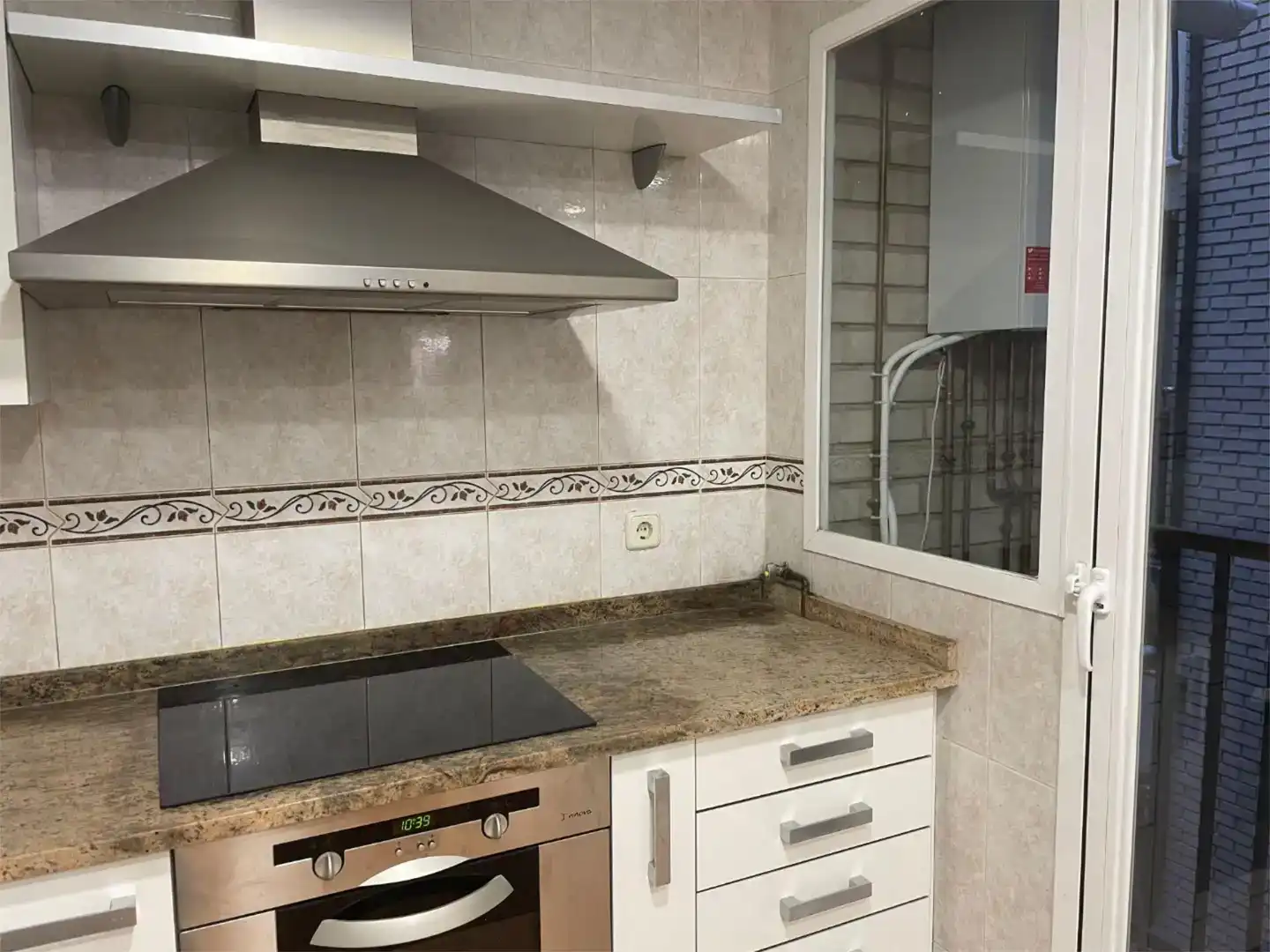 Küche von Wohnung zur Miete in  Madrid Capital mit Klimaanlage