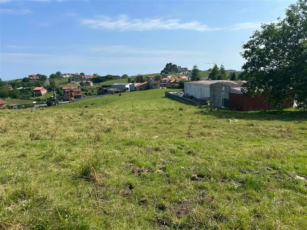 Residential zum Verkauf in Valdáliga