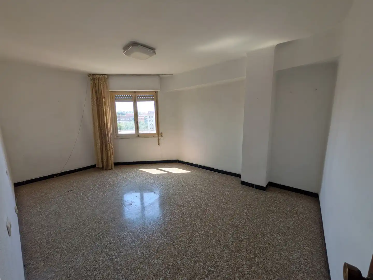 Living room of Flat for sale in Castellón de la Plana / Castelló de la Plana  with Balcony