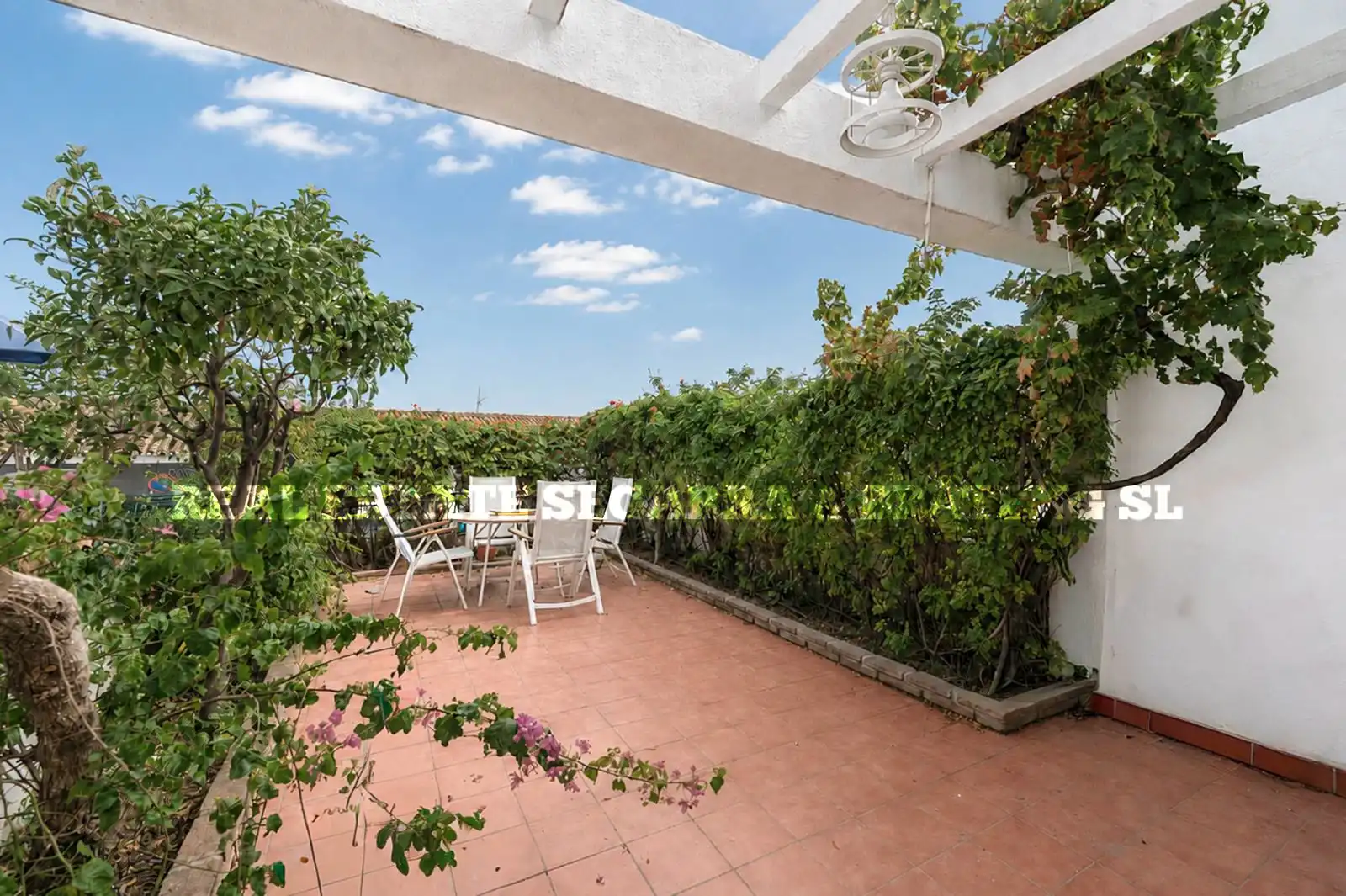 Casa bifamiliare con piscina in vendita a Avenida Juan Luis Peralta, imagen 16
