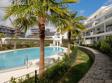 Erdgeschosswohnung mit Pool zum Verkauf in Puerto Deportivo