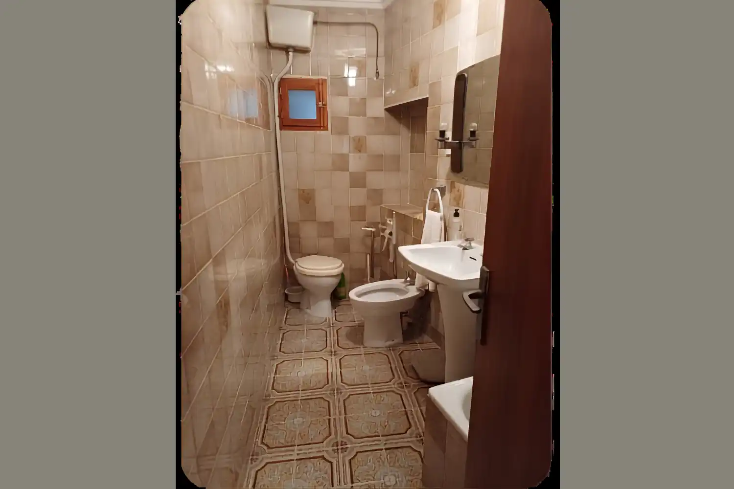 Bathroom of Houses for sale in Requena  with Furnished