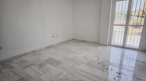 Foto 3 de Pis en venda a Alcalá del Río, Sevilla