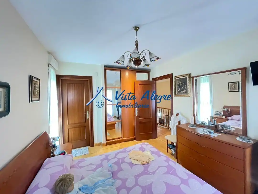 Bedroom of Detached homes for sale in Anguciana  with Heating, Private garden and Terrace
