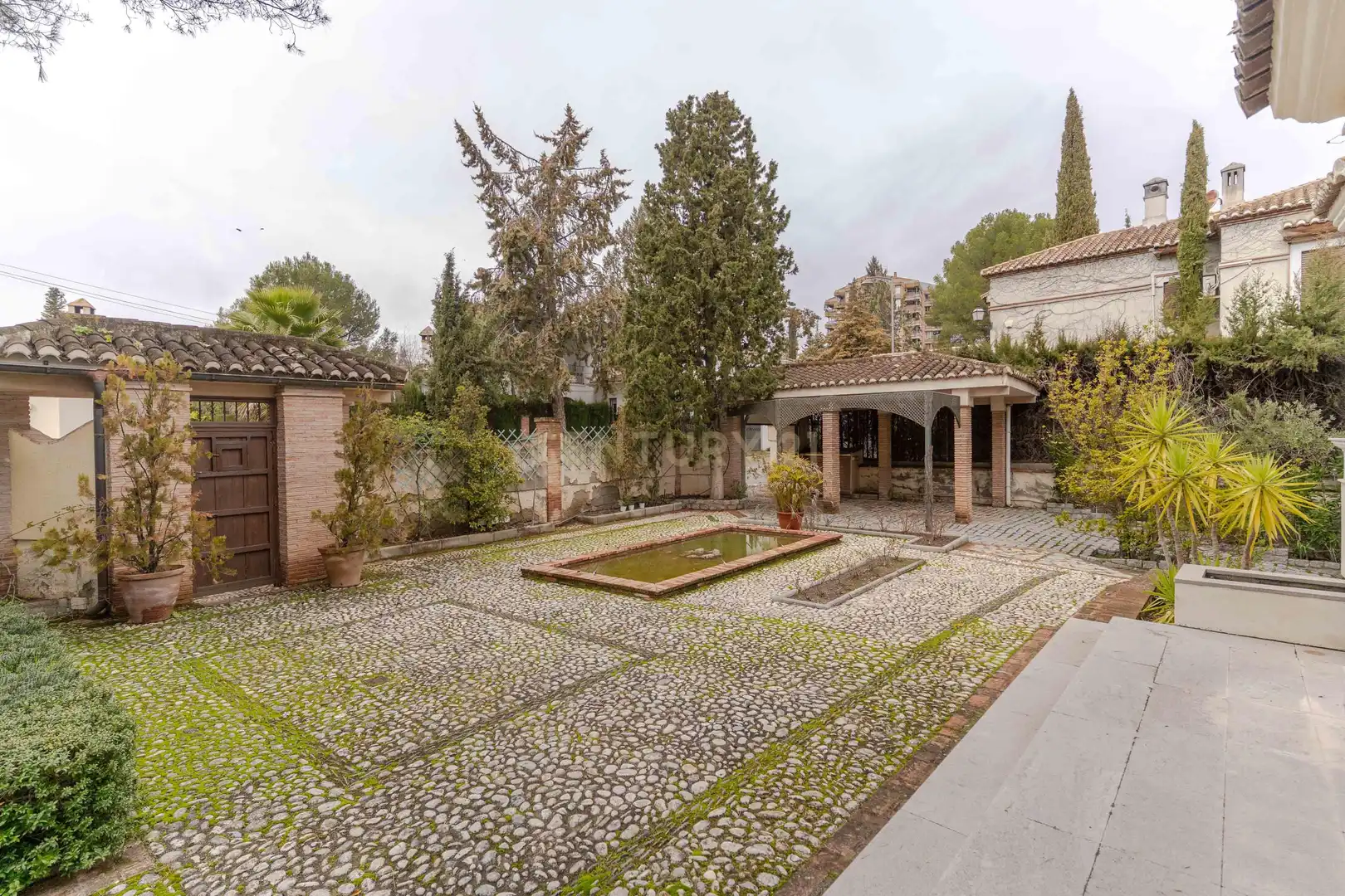 Jardín de Casa o chalet en venta en Albolote con Aire acondicionado, Trastero y Piscina