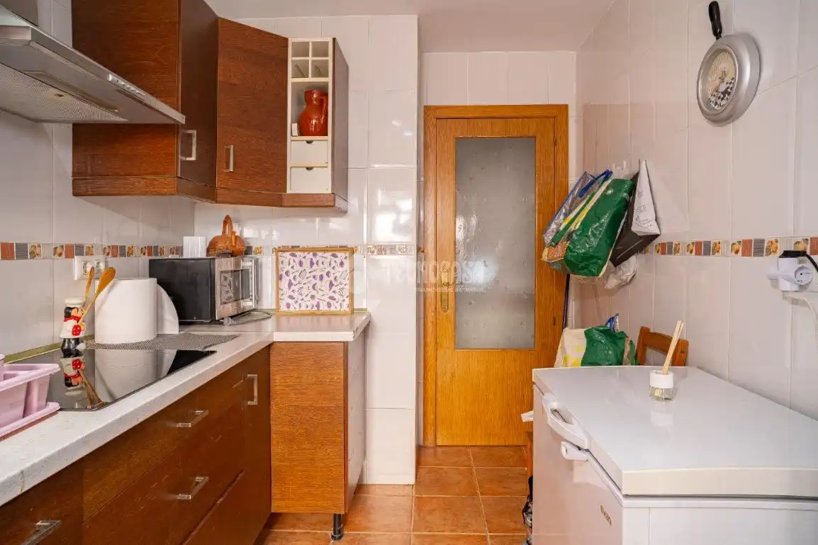 Kitchen of Flat for sale in Salobreña
