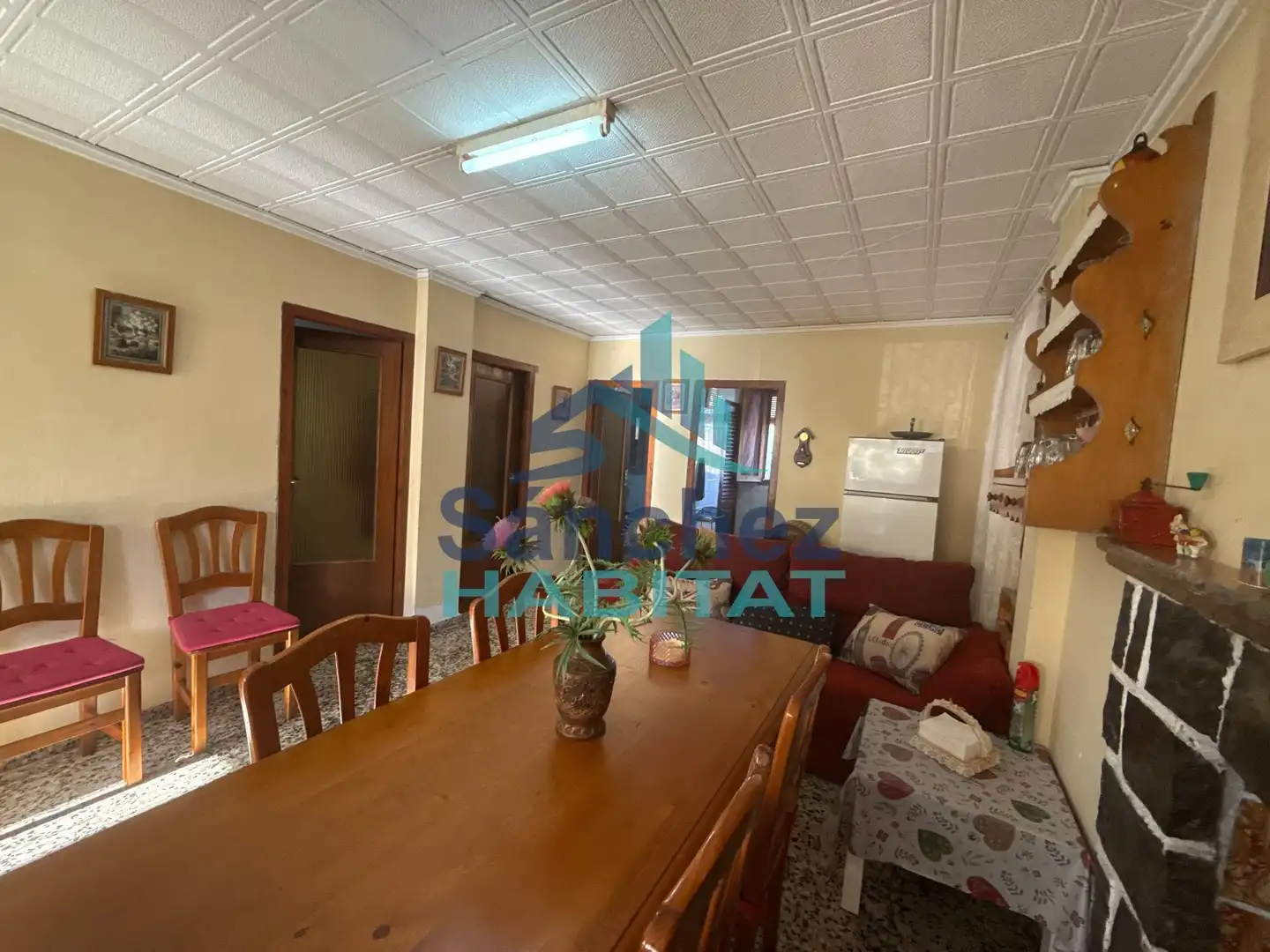 Houses for sale in Chelva  with Private garden, Terrace and Storage room