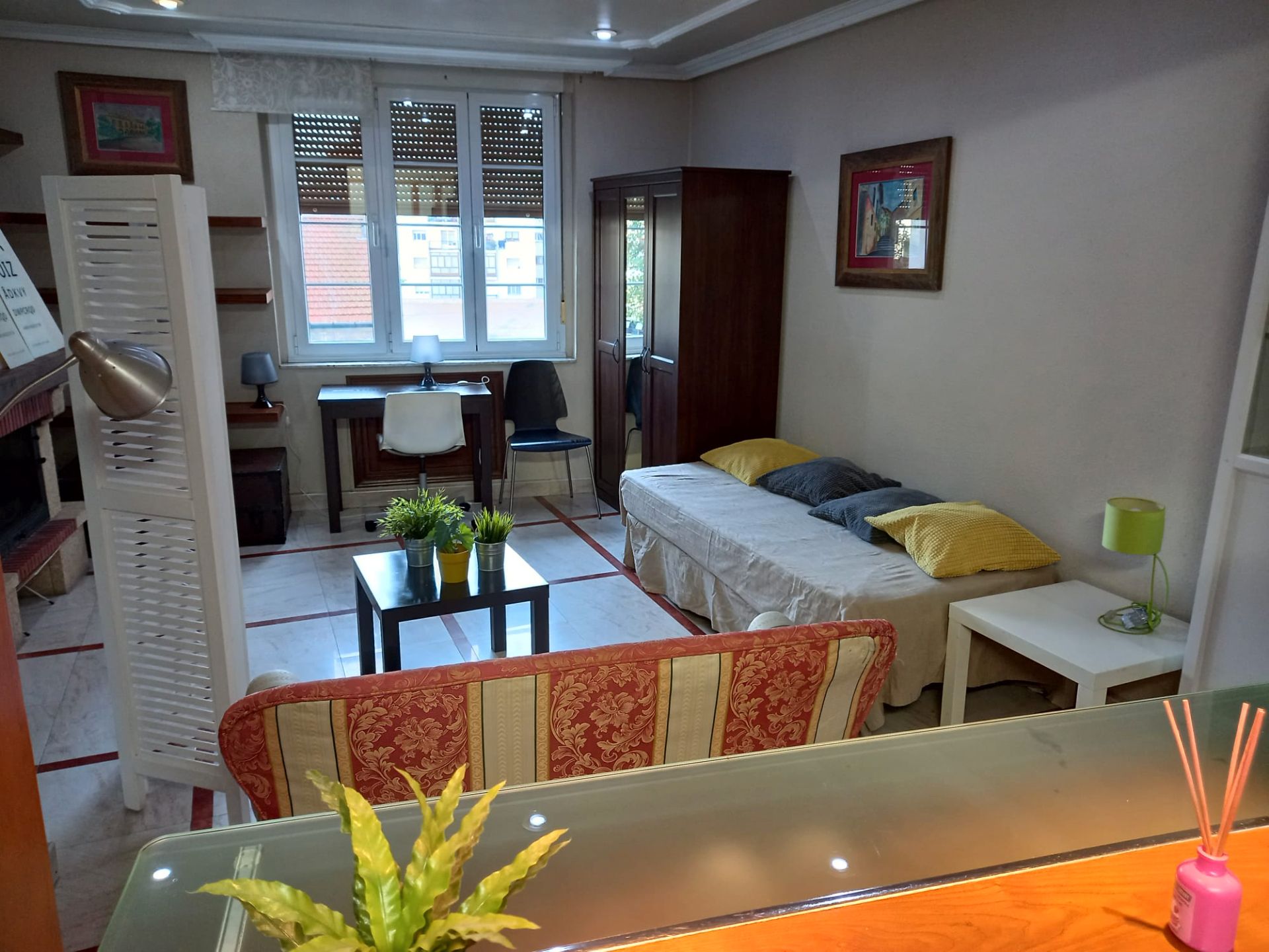 Living room of Study to rent in Oviedo   with Heating and Furnished