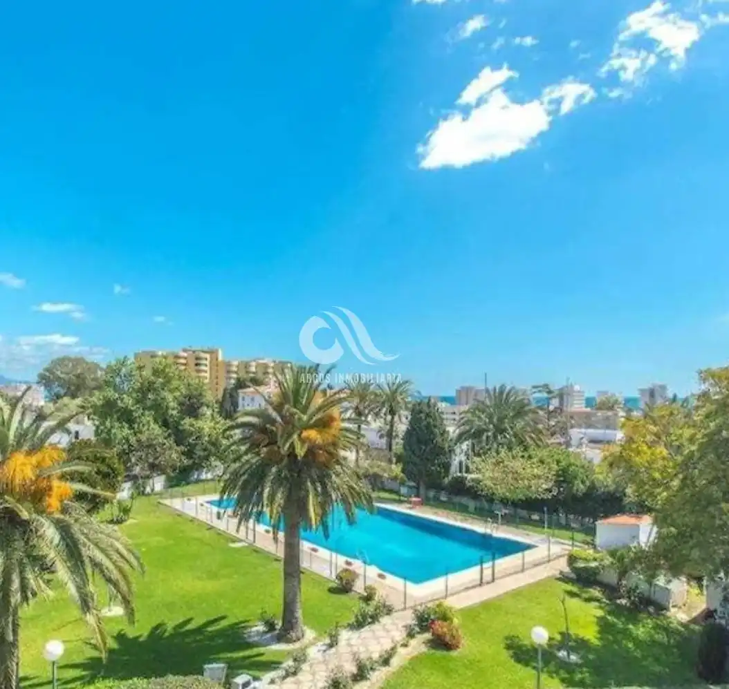 Jardí de Pis en venda en Benalmádena amb Piscina comunitària