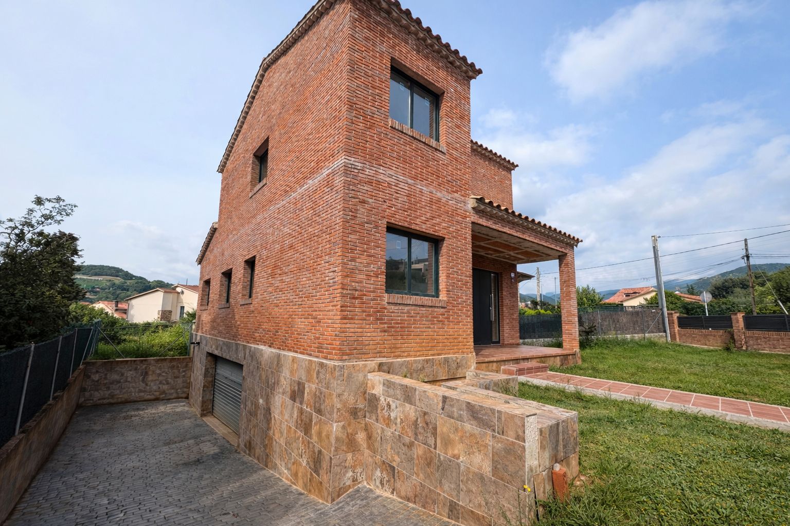 House or chalet for sale