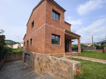 Villa avec jardin à vendre à Cànoves I Samalús