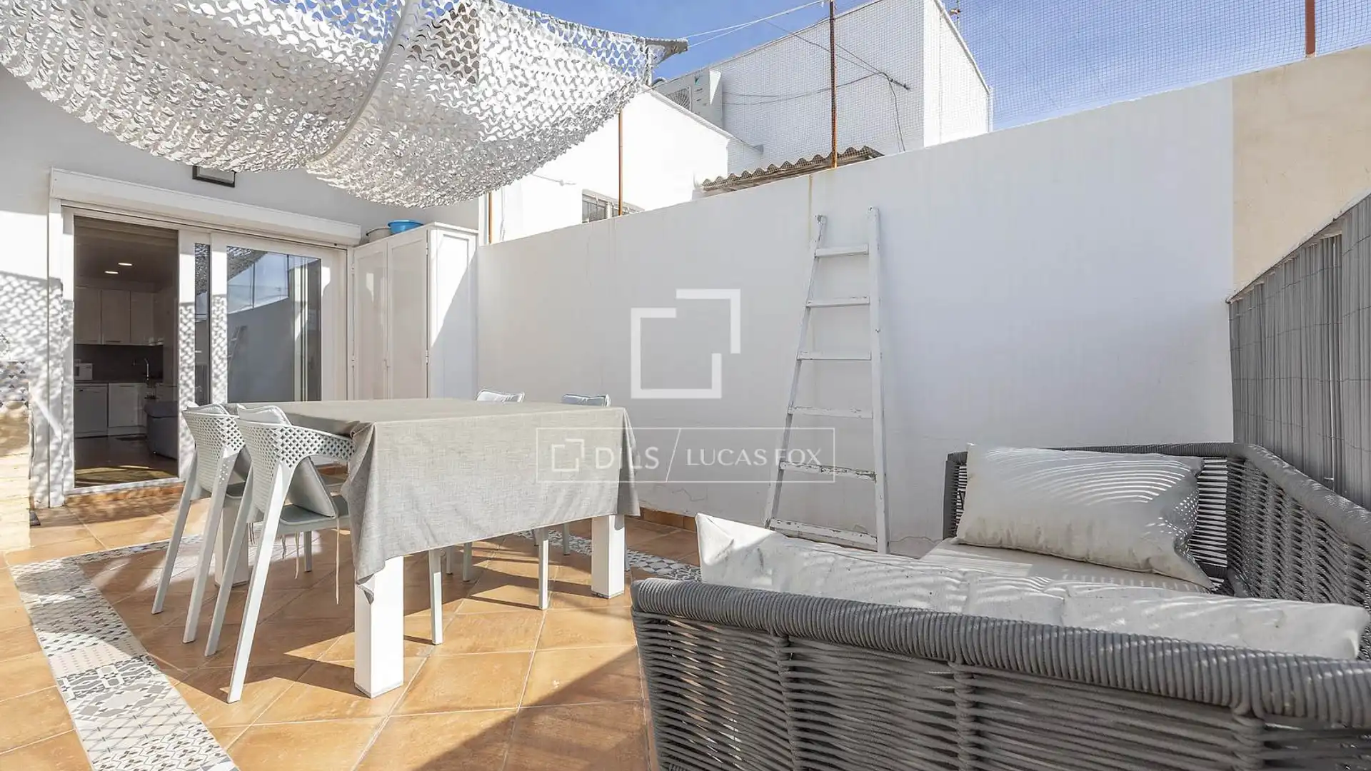 Terrace of Attic for rent in  Valencia Capital  with Air Conditioner, Parquet flooring and Terrace