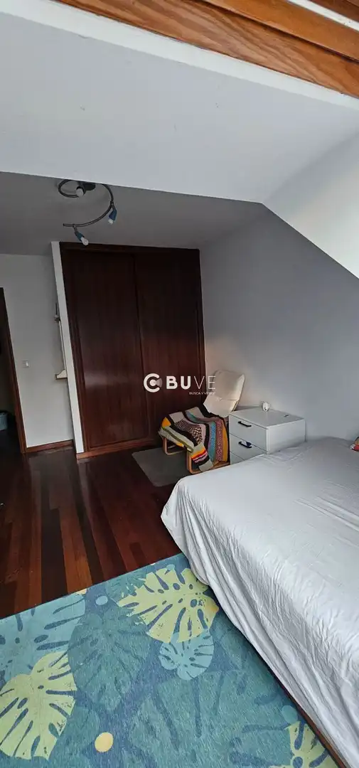 Habitación de Dúplex en venta en Teo con Calefacción, Trastero y Amueblado
