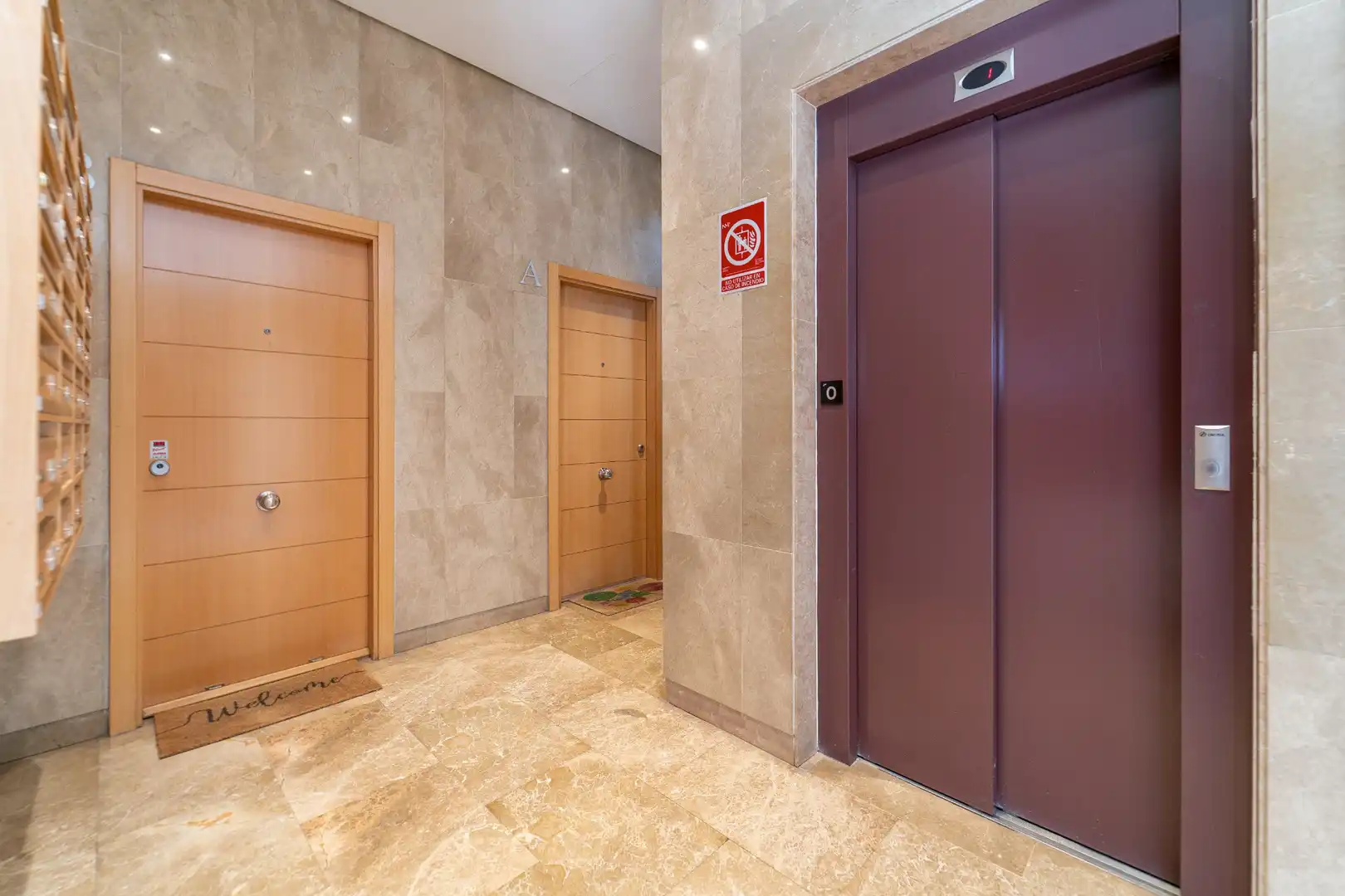 Flat for sale in Madrid  with Air Conditioner, Heating and Storage room