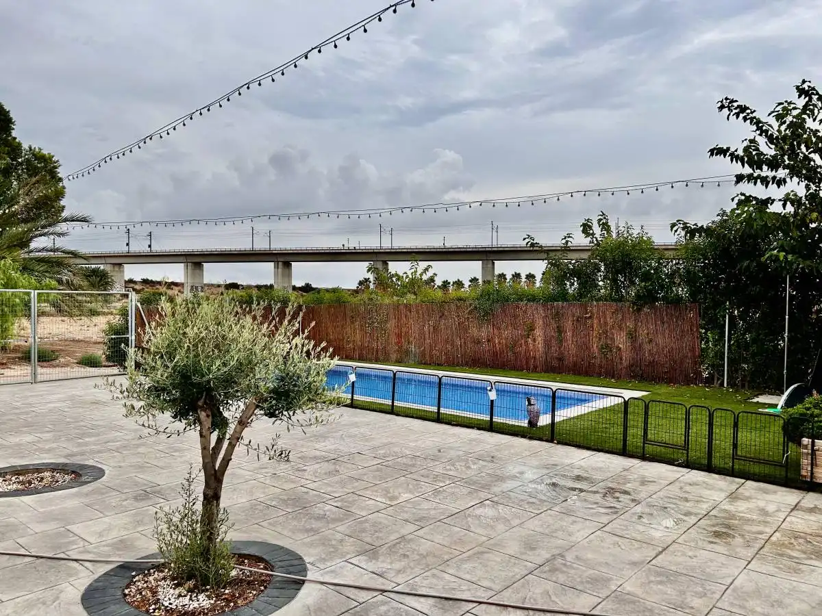 Schwimmbecken von Haus oder Chalet zum Verkauf in Crevillent mit Heizung und Schwimmbad