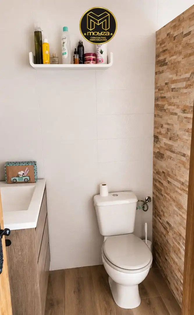 Bathroom of Country homes for sale in Iznatoraf