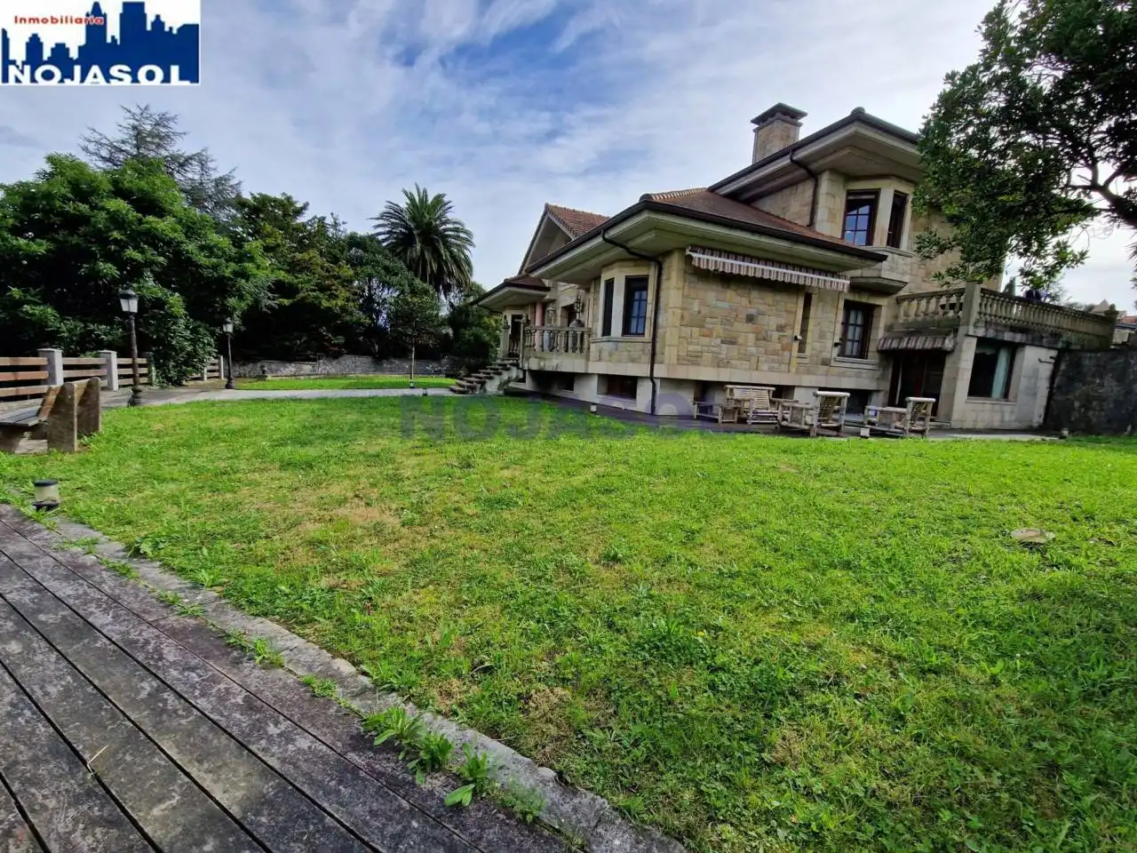 Jardín de Casa o chalet en venta en Noja con Aire acondicionado, Calefacción y Jardín privado