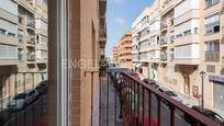 Exterior view of Apartment for sale in  Valencia Capital  with Air Conditioner and Balcony