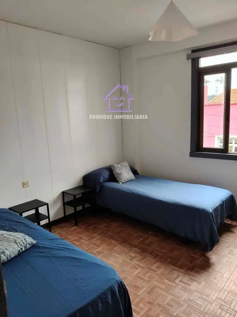 Habitación de Casa o chalet de alquiler en Arteixo con Jardín privado y Amueblado