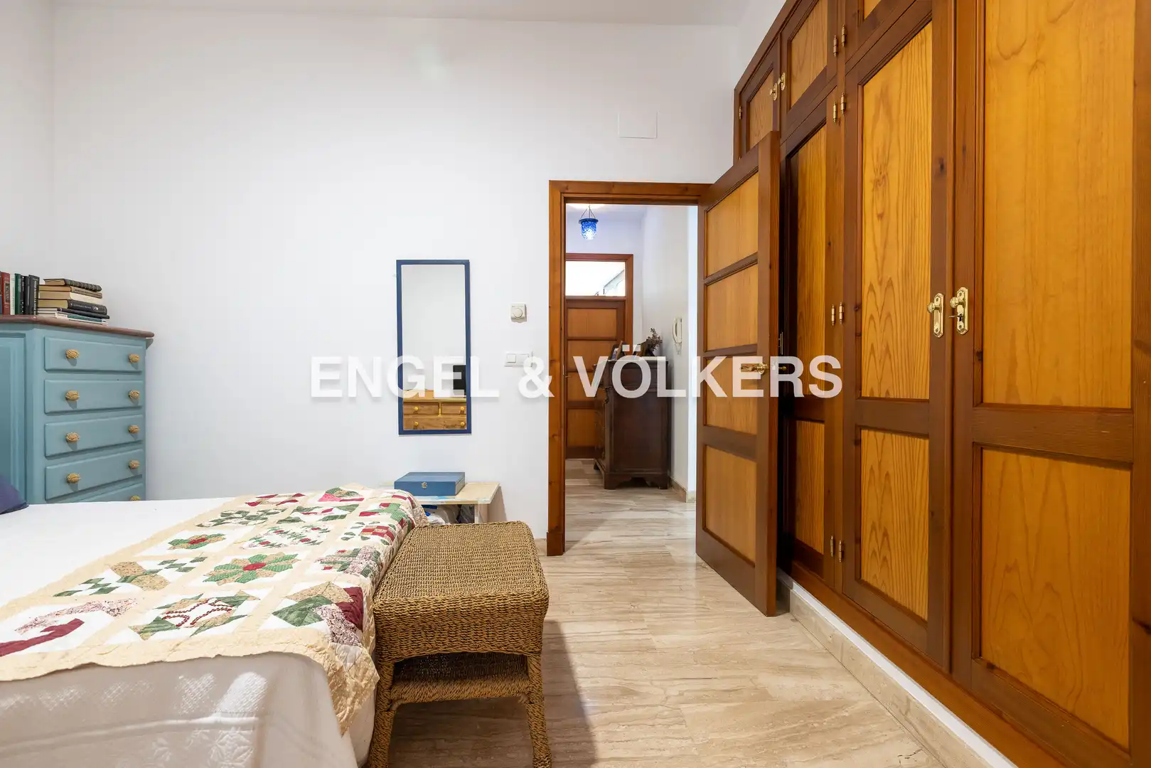 Dormitori de Casa o xalet en venda en El Puerto de Santa María amb Aire condicionat, Calefacció i Terrassa