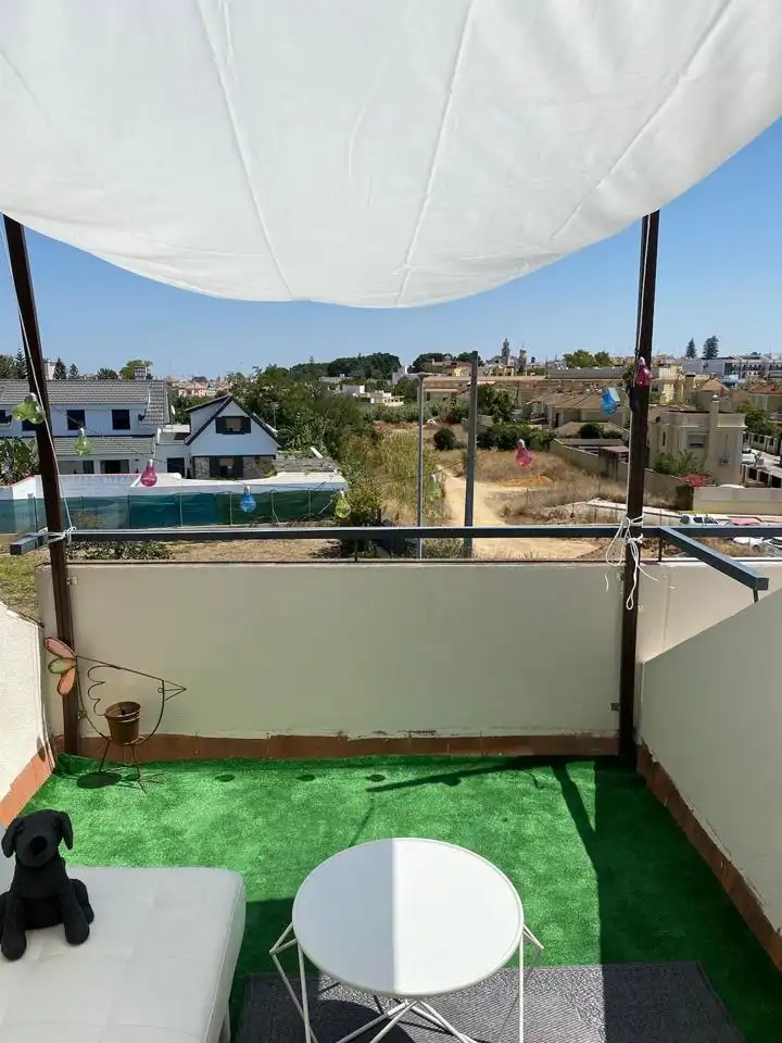 Balcony of Flat for sale in Sanlúcar de Barrameda  with Air Conditioner, Terrace and Swimming Pool