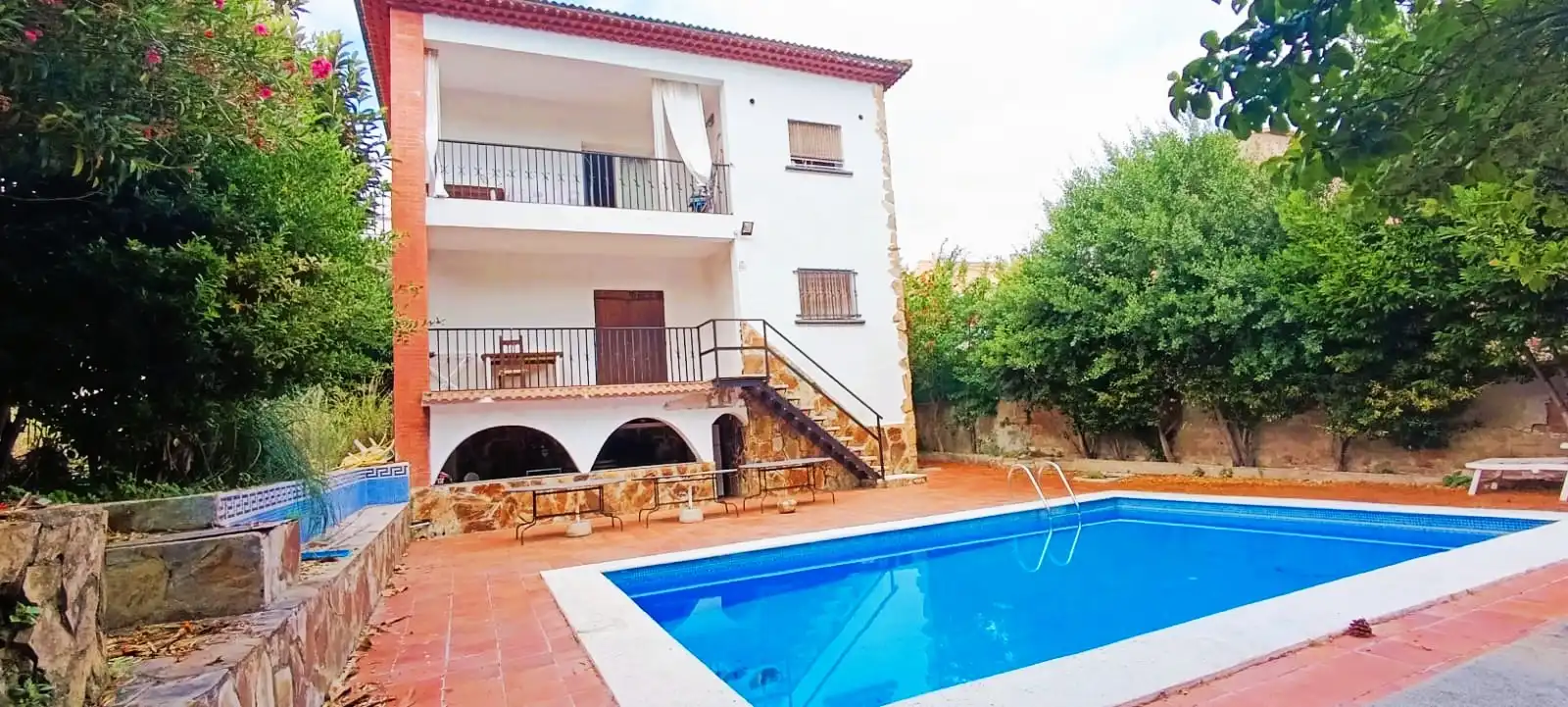 Piscina de Casa o xalet en venda en Lliçà d'Amunt amb Aire condicionat, Jardí privat i Terrassa