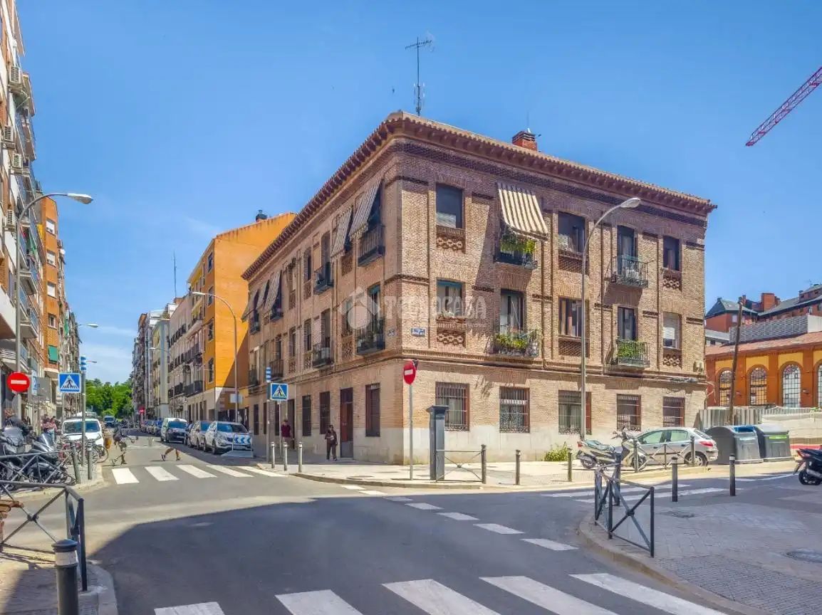 Vista exterior de Piso en venta en Madrid con Aire acondicionado y Calefacción