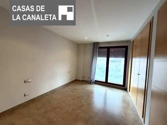 Flat for rent in La Constitución - Canaleta
