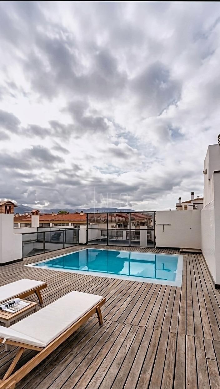 Piscina de Piso en venta en Armilla con Aire acondicionado y Piscina comunitaria