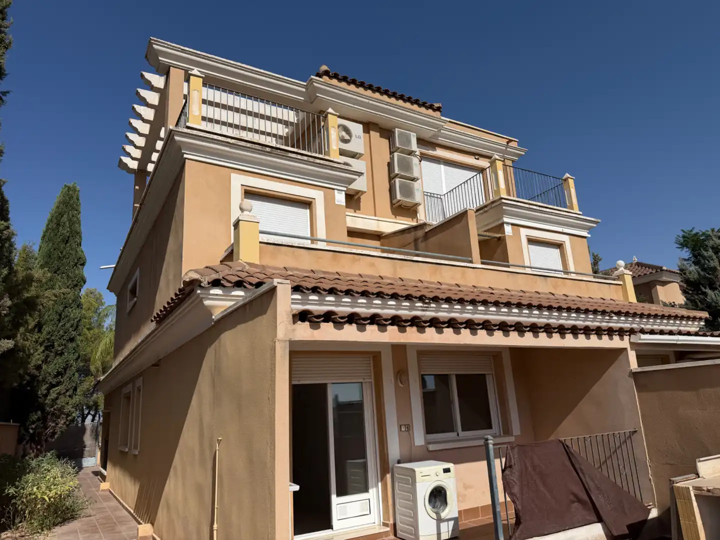 Vista exterior de Casa adosada en venta en Murcia con Aire acondicionado, Calefacción y Jardín privado