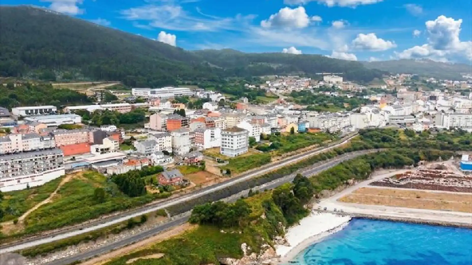 Außenansicht von Gebaude zum Verkauf in Burela