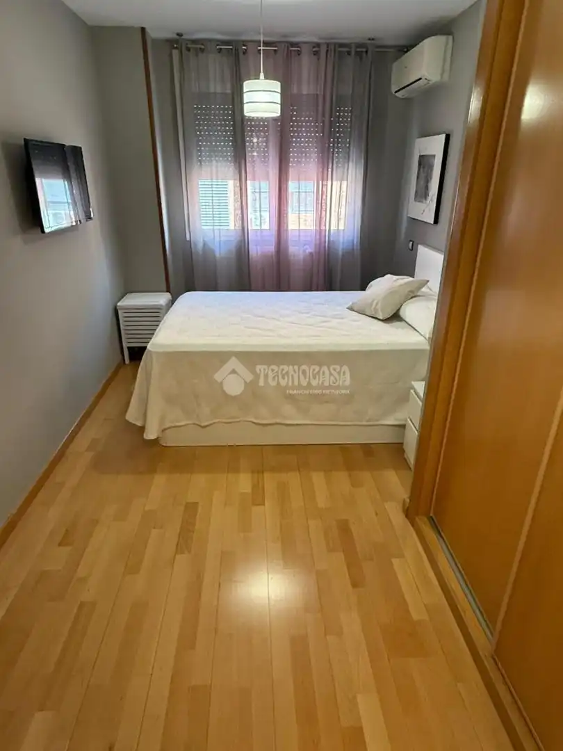 Habitación de Piso en venta en Valdemoro con Aire acondicionado, Calefacción y Piscina comunitaria