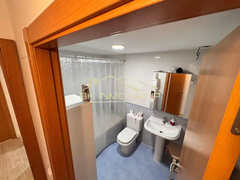 Baño de Piso en venta en Peñíscola / Peníscola con Aire acondicionado, Trastero y Amueblado