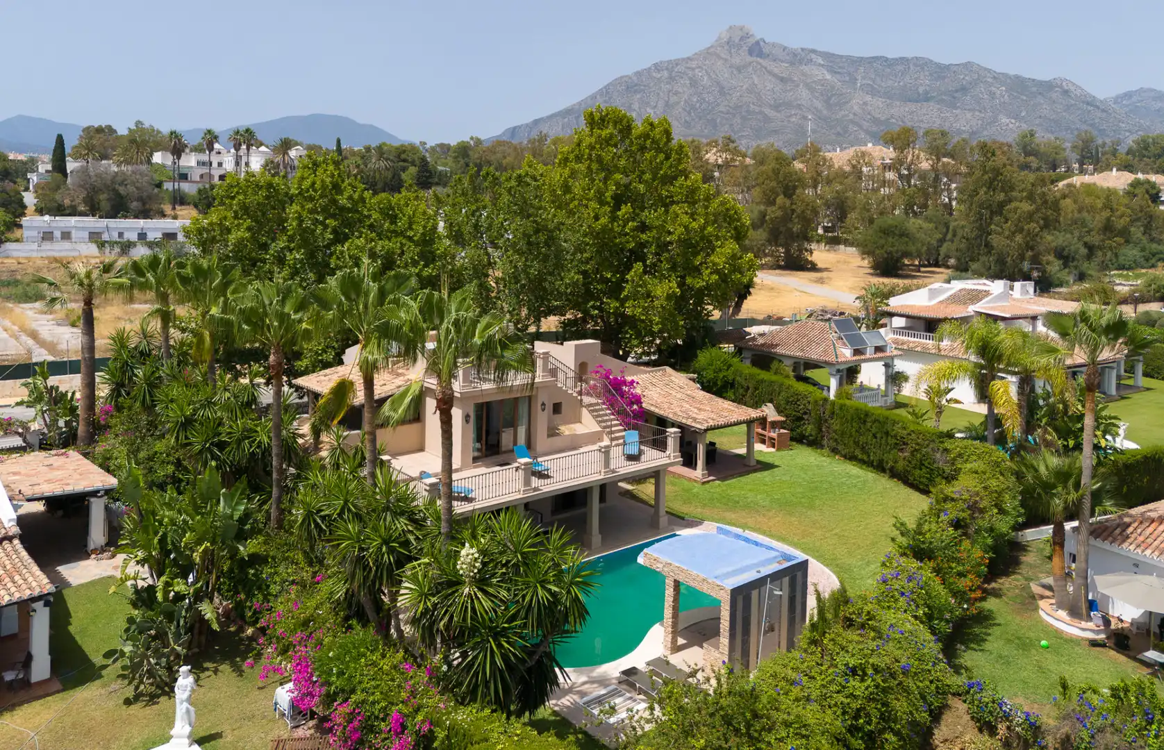 Casa con piscina en venta en Milla de Oro, imagen 17