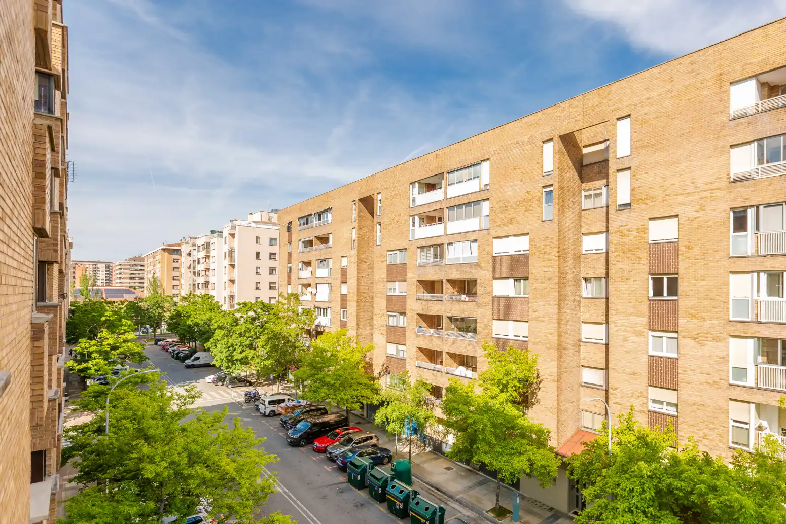 Vista exterior de Pis de lloguer en  Pamplona / Iruña amb Calefacció, Parquet i Terrassa