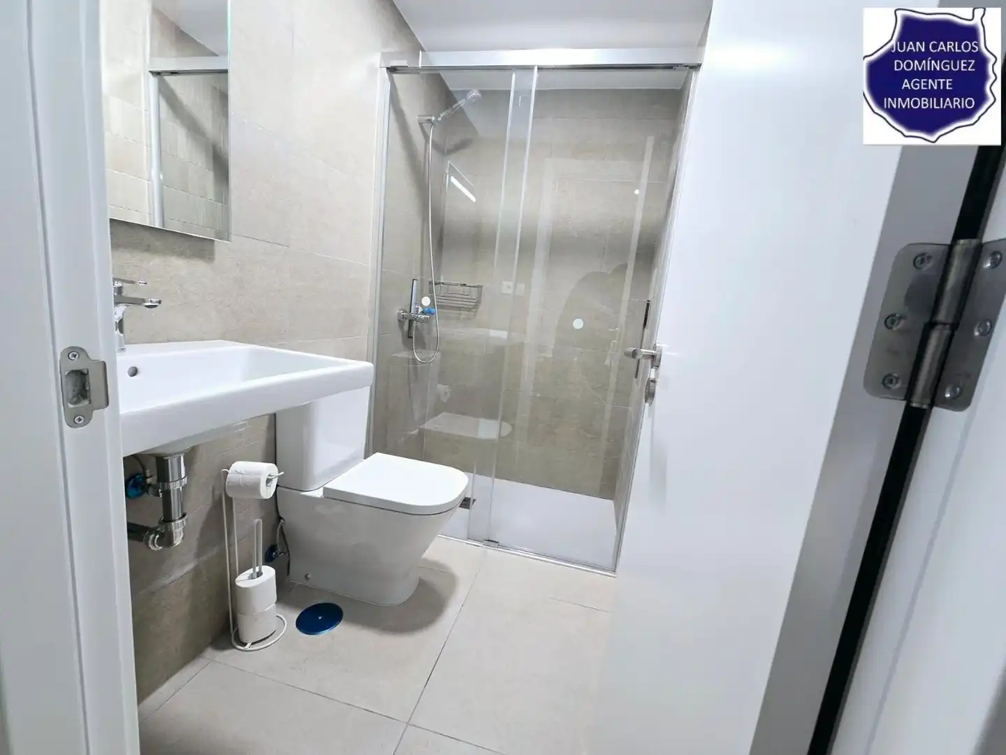 Badezimmer von Wohnungen zum Verkauf in Las Palmas de Gran Canaria mit Abstellraum und Möbliert