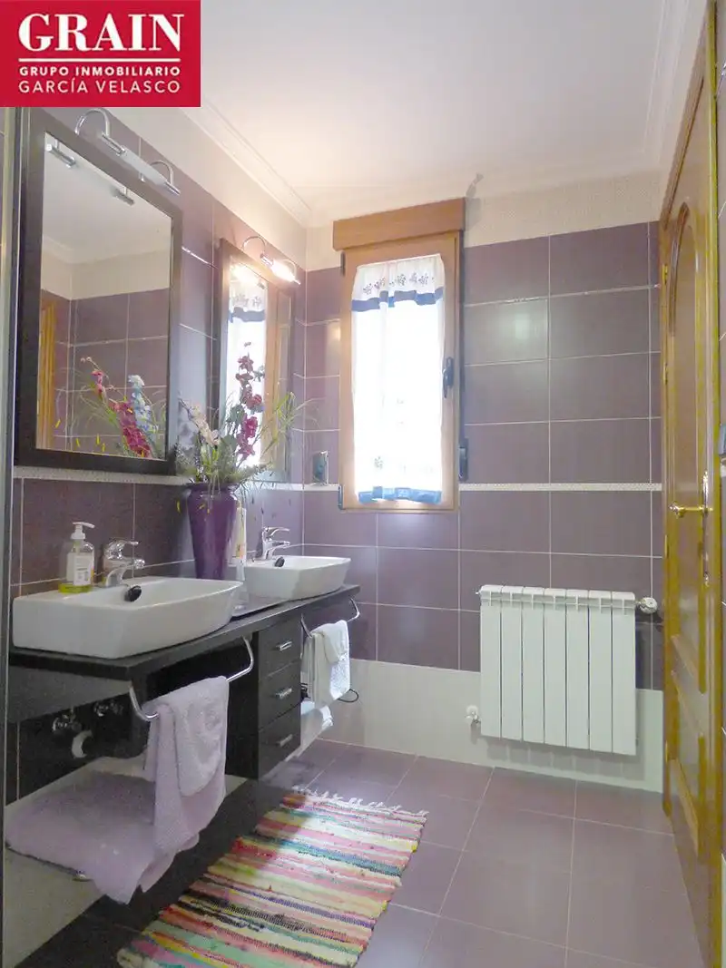 Baño de Casa o chalet en venta en Albacete con Aire acondicionado, Calefacción y Jardín privado