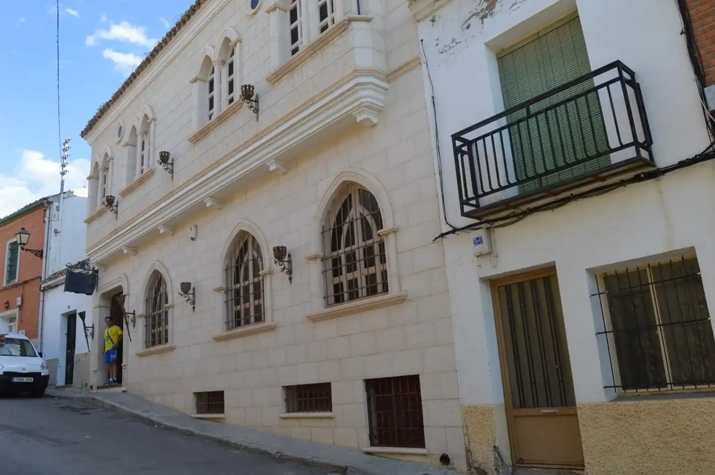 Exterior view of Commercial properties for sale in Horcajo de Santiago