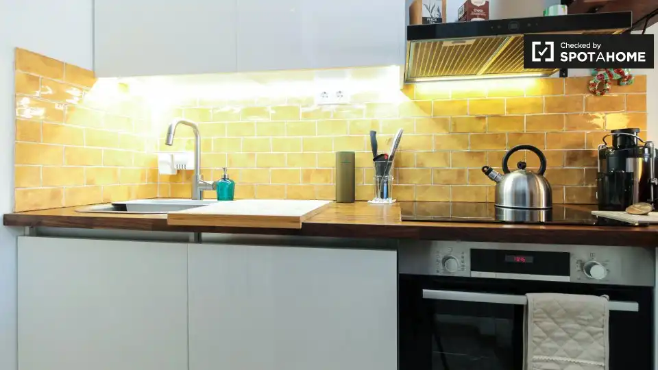 Wohnung zur Miete in Collblanc