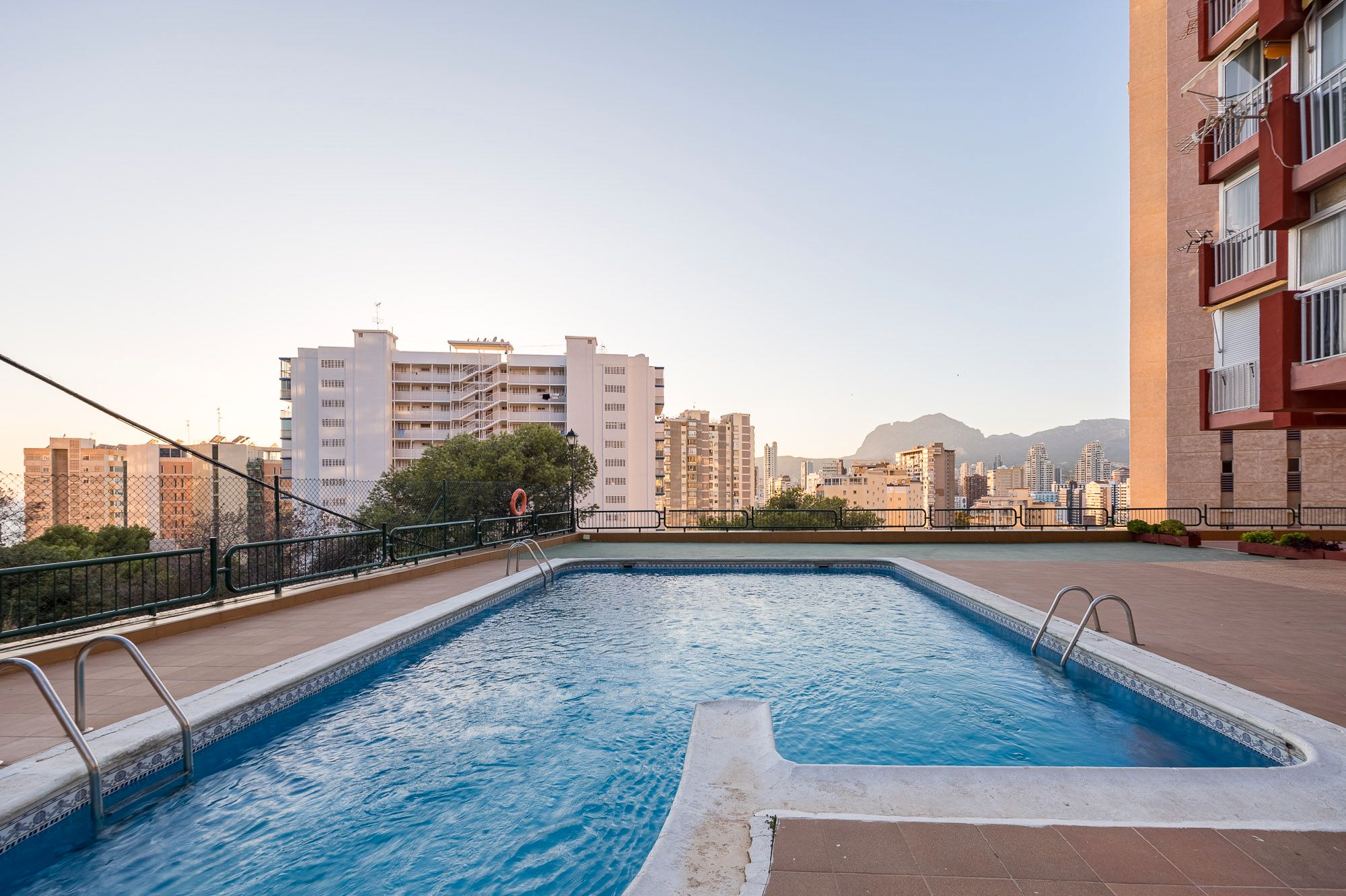 Swimming pool of Flat for sale in Helechosa de los Montes  with Swimming Pool, Furnished and Community pool