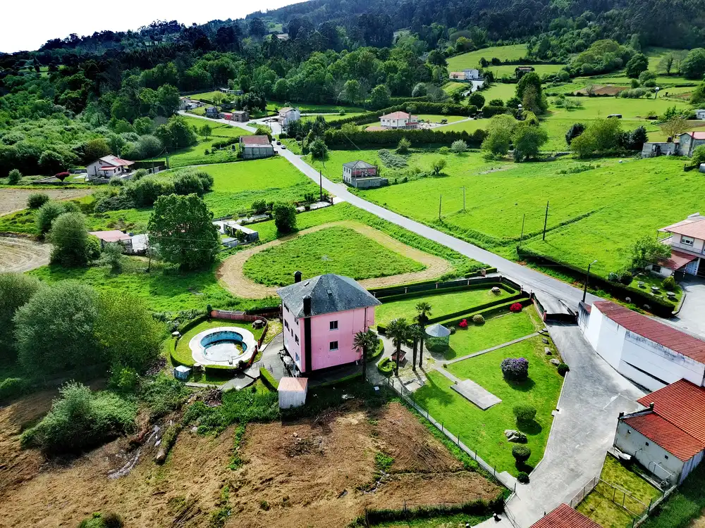 Vista exterior de Casa o chalet en venta en A Laracha   con Calefacción, Jardín privado y Trastero
