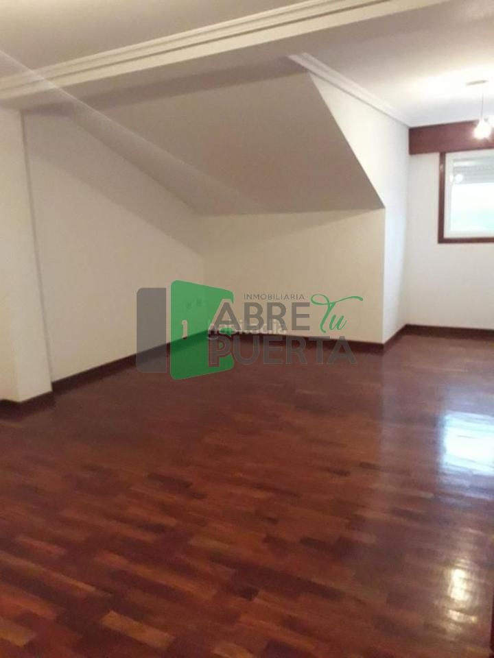 Àtic en venda en Maceda amb Calefacció, Parquet i Traster