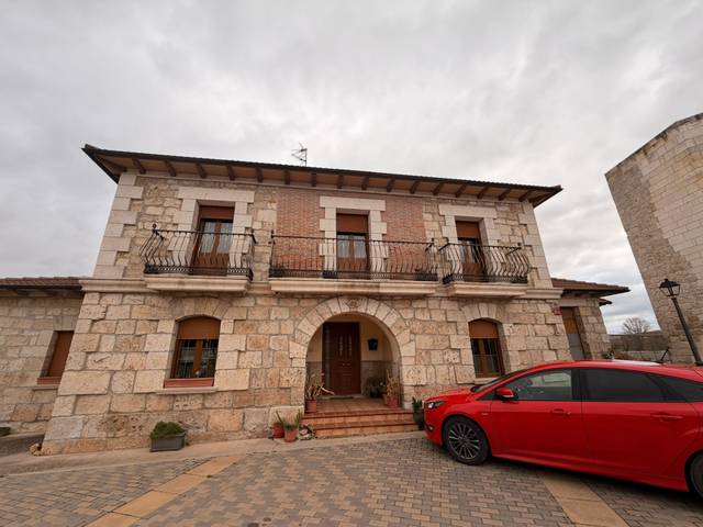 Casa-chalet en Venta en Calle San Miguel en Cavia