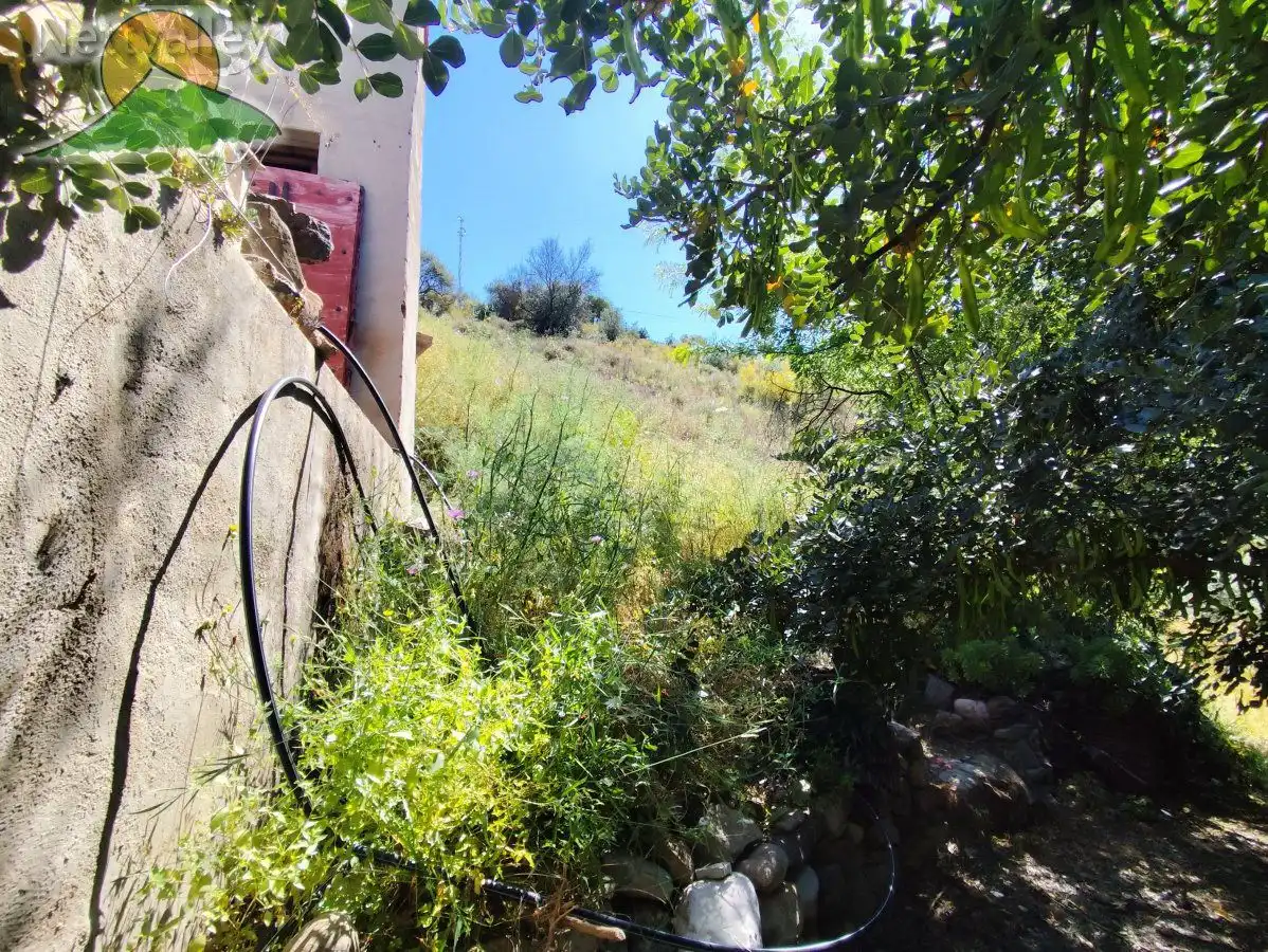 Country homes for sale in Comares