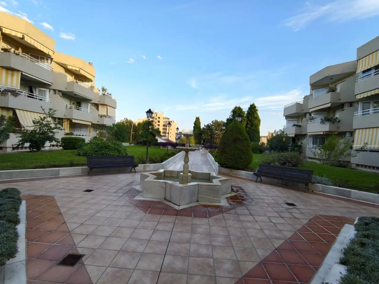 Apartamento en venta en Torremolinos, Málaga