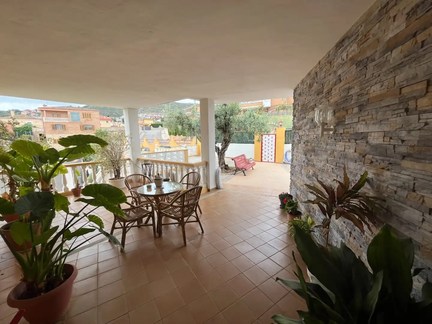 Terraza de Casa o chalet en venta en Chiva con Aire acondicionado, Jardín privado y Terraza