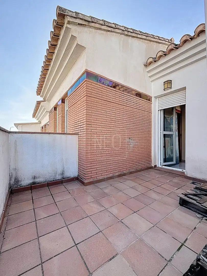 Terrace of Detached homes for sale in Granada  with Air Conditioner, Heating and Private garden