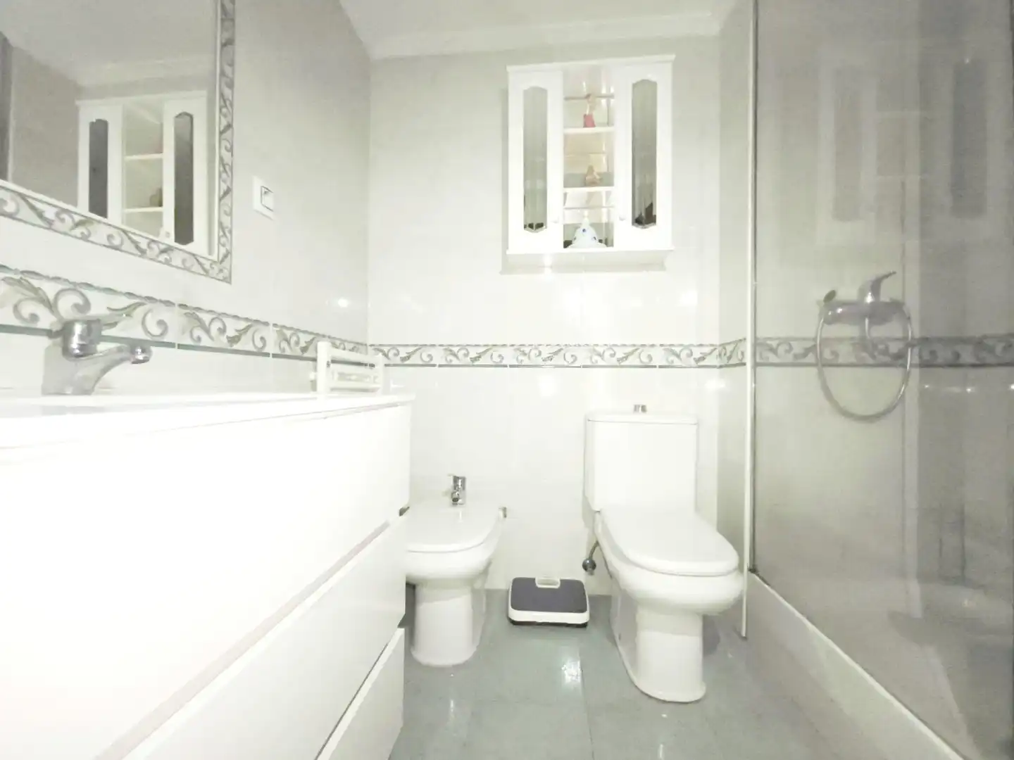Baño de Piso en venta en Madrid con Aire acondicionado, Calefacción y Parquet