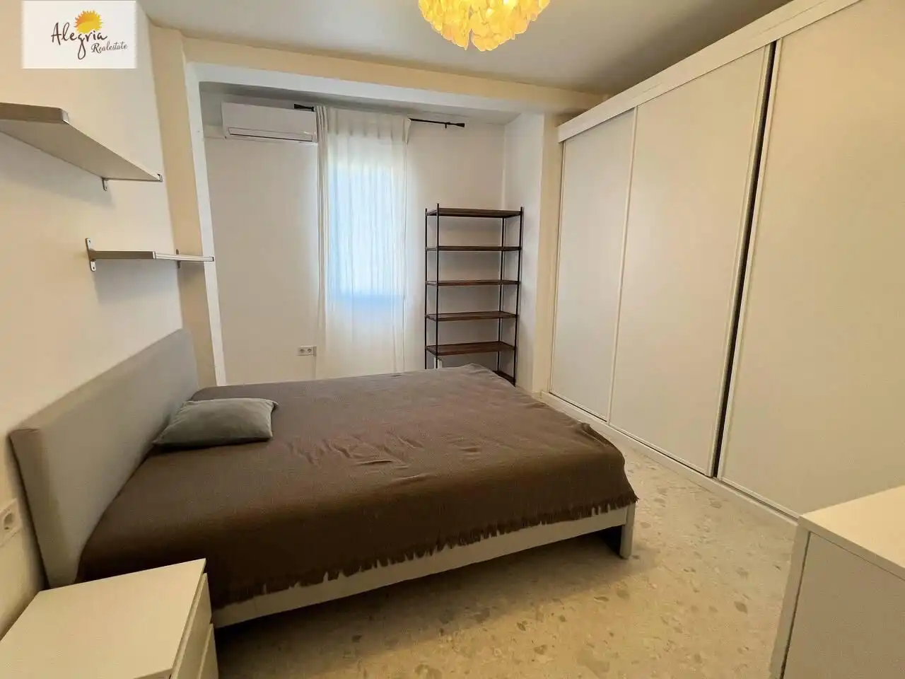 Habitación de Apartamento en venta en Campanar